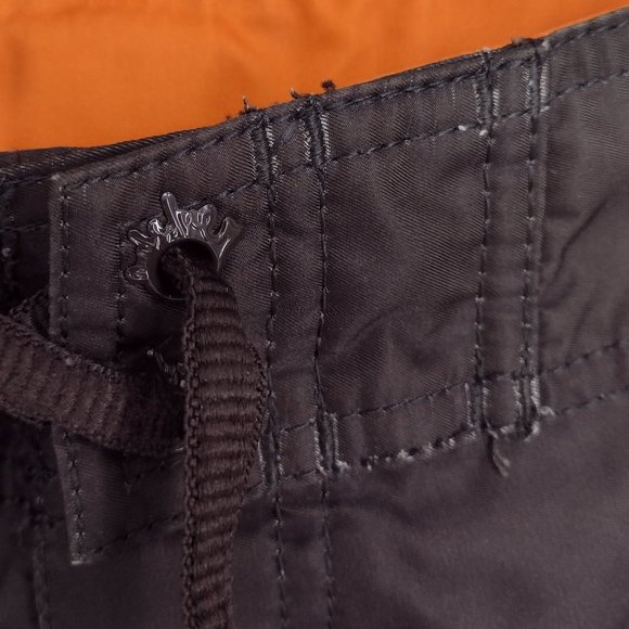 Quiksilver Cargo Side Pocket Embroidered Logo Brown Orange & White Board Shorts - Picture 9 of 11